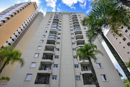 Apartamento à venda com 74m², 2 quartos e 2 vagas Apartamento à venda com 74m², 2 quartos e 2 vagasFachada