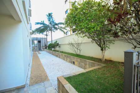 Apartamento à venda com 73m², 2 quartos e 1 vagaÁrea comum