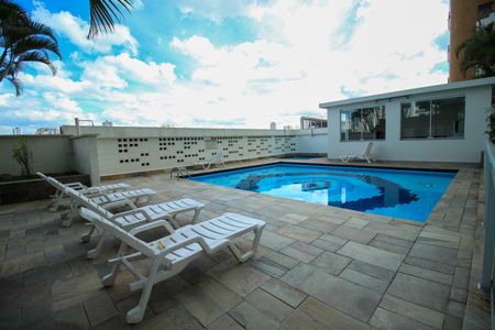 Apartamento à venda com 73m², 2 quartos e 1 vagaÁrea comum