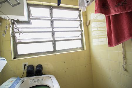 Apartamento à venda com 73m², 2 quartos e 1 vagaÁrea de Serviço