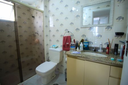 Apartamento à venda com 73m², 2 quartos e 1 vagaBanheiro