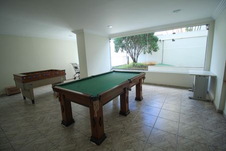 Apartamento à venda com 73m², 2 quartos e 1 vagaÁrea comum