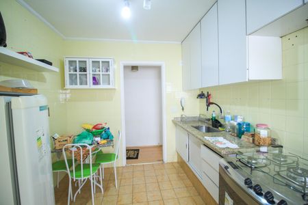 Apartamento à venda com 73m², 2 quartos e 1 vagaCozinha