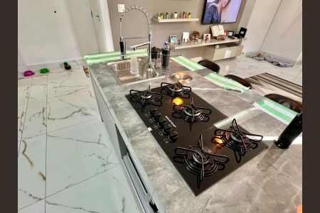 Casa à venda com 100m², 2 quartos e 1 vaga Casa à venda com 100m², 2 quartos e 1 vagaCozinha