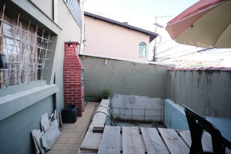 Casa à venda com 150m², 4 quartos e 2 vagasÁrea externa