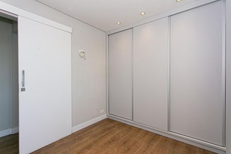 Apartamento para alugar com 82m², 3 quartos e 2 vagas Apartamento para alugar com 82m², 3 quartos e 2 vagasQuarto 2
