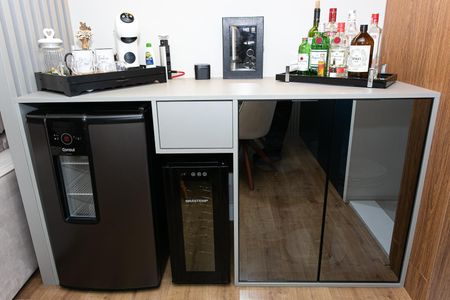 Apartamento para alugar com 82m², 3 quartos e 2 vagas Apartamento para alugar com 82m², 3 quartos e 2 vagasSala