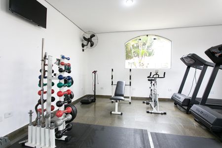 Apartamento para alugar com 82m², 3 quartos e 2 vagas Apartamento para alugar com 82m², 3 quartos e 2 vagasÁrea comum - Academia