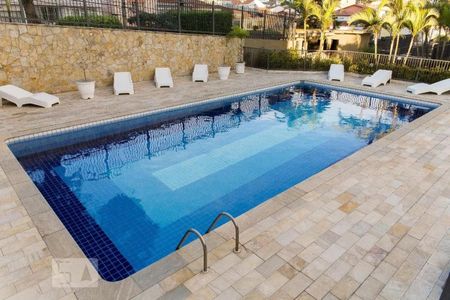 Apartamento para alugar com 82m², 3 quartos e 2 vagas Apartamento para alugar com 82m², 3 quartos e 2 vagasÁrea comum - Piscina 1