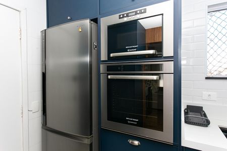 Apartamento para alugar com 82m², 3 quartos e 2 vagas Apartamento para alugar com 82m², 3 quartos e 2 vagasCozinha - Eletrodomésticos