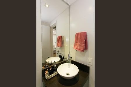 Apartamento para alugar com 82m², 3 quartos e 2 vagas Apartamento para alugar com 82m², 3 quartos e 2 vagasBanheiro Social