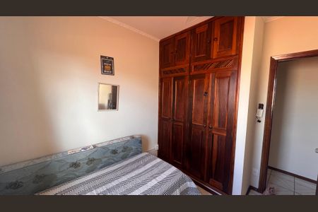 Casa à venda com 110m², 3 quartos e 3 vagasQuarto 2