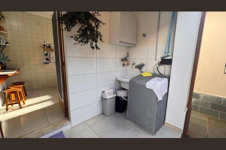 Casa à venda com 110m², 3 quartos e 3 vagasÁrea de Serviço