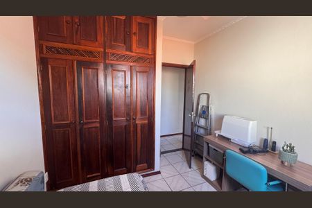 Casa à venda com 110m², 3 quartos e 3 vagasQuarto 2