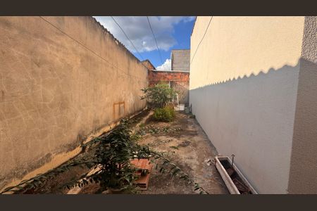 Casa à venda com 110m², 3 quartos e 3 vagasQuintal