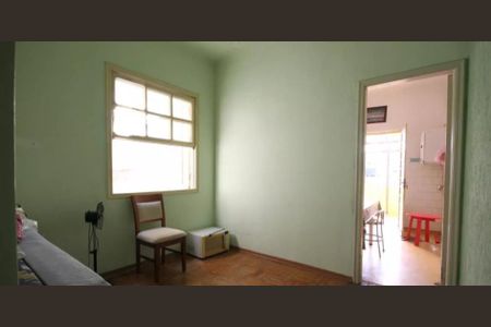 Casa à venda com 100m², 2 quartos e 1 vaga