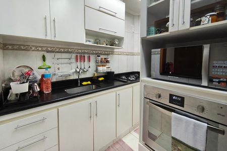 Apartamento à venda com 125m², 3 quartos e 2 vagasCozinha