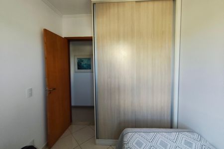 Apartamento à venda com 125m², 3 quartos e 2 vagasQuarto 2