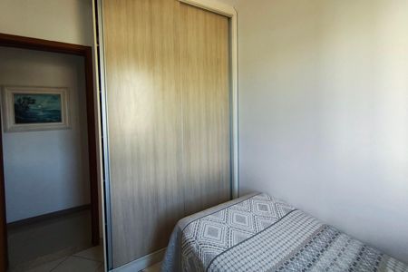 Apartamento à venda com 125m², 3 quartos e 2 vagasQuarto 2