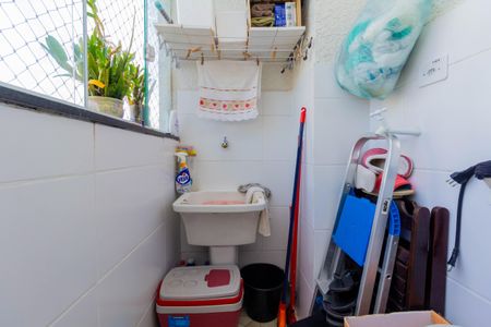 Apartamento à venda com 63m², 2 quartos e 1 vagaVaranda e Área de Serviço