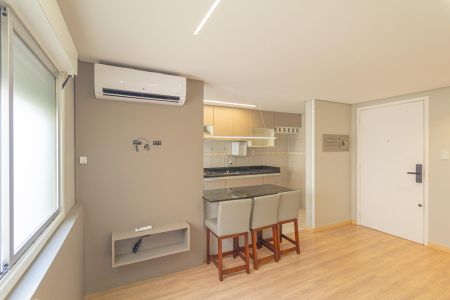 Apartamento à venda com 44m², 2 quartos e 1 vaga Apartamento à venda com 44m², 2 quartos e 1 vagaSala/Cozinha
