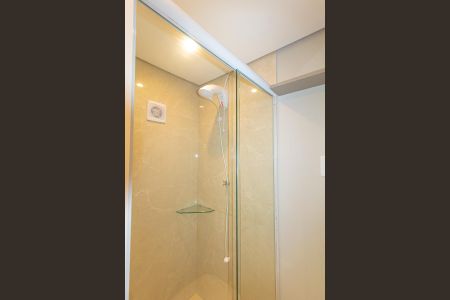 Apartamento à venda com 44m², 2 quartos e 1 vaga Apartamento à venda com 44m², 2 quartos e 1 vagaBanheiro Social