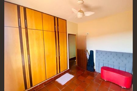 Casa à venda com 190m², 3 quartos e 3 vagas Casa à venda com 190m², 3 quartos e 3 vagasFoto 04