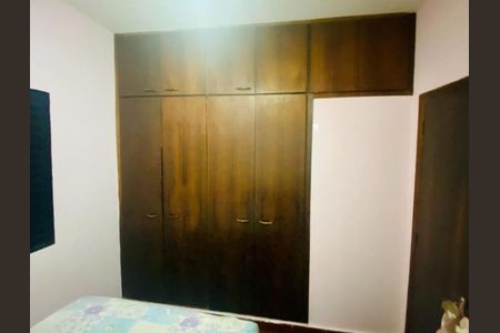 Casa à venda com 190m², 3 quartos e 3 vagas Casa à venda com 190m², 3 quartos e 3 vagasFoto 10