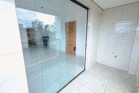 Apartamento à venda com 160m², 4 quartos e 3 vagas Apartamento à venda com 160m², 4 quartos e 3 vagasVaranda da Sala