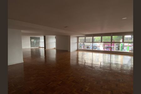 Studio à venda com 29m², 1 quarto e sem vaga Studio à venda com 29m², 1 quarto e sem vagaMezanino/salão de festas