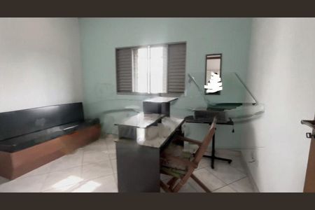 Casa à venda com 3 quartos, 160m² em Vila Brasilina, São Paulo