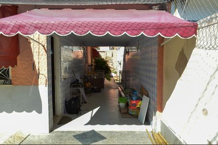 Casa à venda com 199m², 4 quartos e 4 vagas Casa à venda com 199m², 4 quartos e 4 vagasGaragem