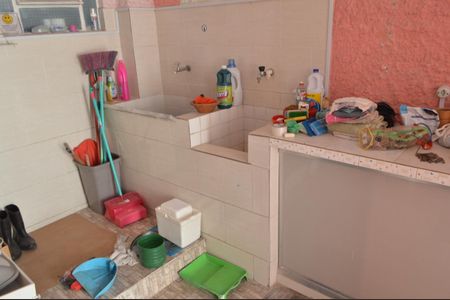 Casa à venda com 199m², 4 quartos e 4 vagas Casa à venda com 199m², 4 quartos e 4 vagasÁrea de Serviço