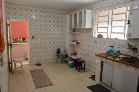 Casa à venda com 199m², 4 quartos e 4 vagas Casa à venda com 199m², 4 quartos e 4 vagasCozinha
