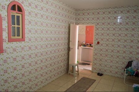 Casa à venda com 199m², 4 quartos e 4 vagas Casa à venda com 199m², 4 quartos e 4 vagasCozinha