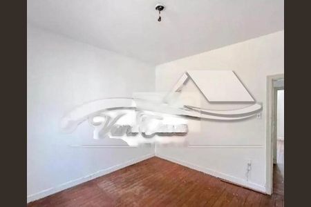 Casa à venda com 120m², 2 quartos e sem vaga