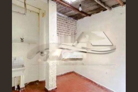 Casa à venda com 120m², 2 quartos e sem vaga