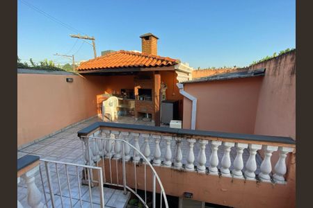 Casa à venda com 220m², 4 quartos e 2 vagas Casa à venda com 220m², 4 quartos e 2 vagasFoto 16