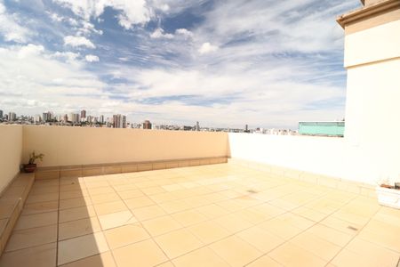 Apartamento para alugar com 122m², 3 quartos e 2 vagasTerraço