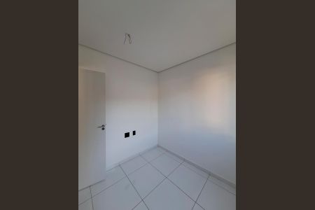 Casa de condomínio à venda com 54m², 2 quartos e 1 vaga Casa de condomínio à venda com 54m², 2 quartos e 1 vagaQuarto 1