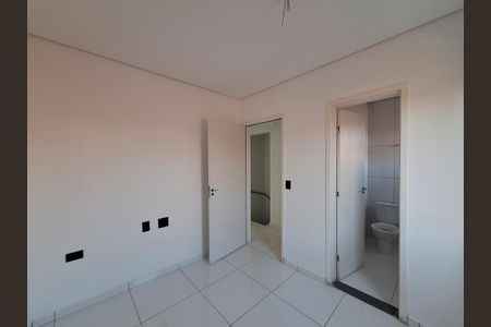 Casa de condomínio à venda com 54m², 2 quartos e 1 vaga Casa de condomínio à venda com 54m², 2 quartos e 1 vagaQuarto 2