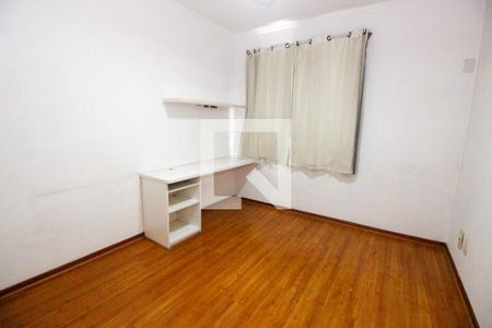 Apartamento à venda com 180m², 3 quartos e 3 vagas Apartamento à venda com 180m², 3 quartos e 3 vagasSuíte 3