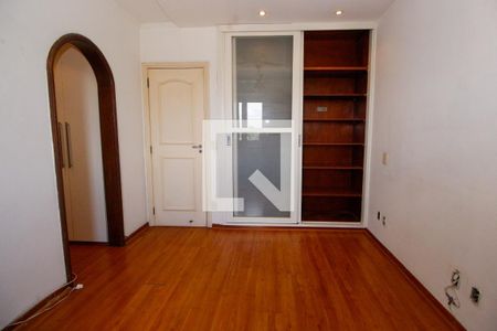 Apartamento à venda com 180m², 3 quartos e 3 vagas Apartamento à venda com 180m², 3 quartos e 3 vagasSuíte 1