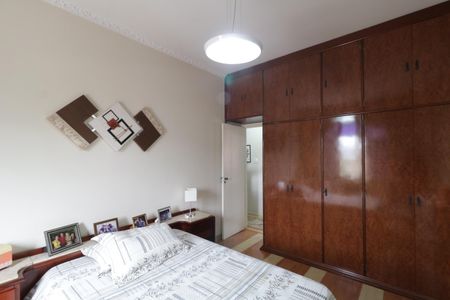 Apartamento à venda com 78m², 2 quartos e 1 vagaQuarto