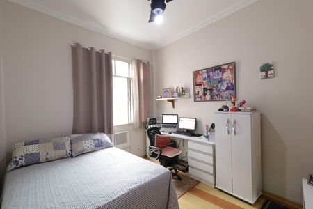 Apartamento à venda com 78m², 2 quartos e 1 vagaQuarto 2