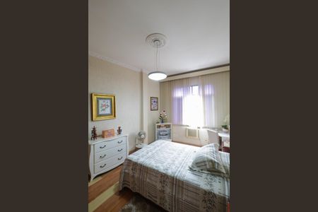 Apartamento à venda com 78m², 2 quartos e 1 vaga Apartamento à venda com 78m², 2 quartos e 1 vagaQuarto