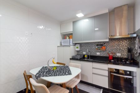 Casa de condomínio à venda com 75m², 3 quartos e 2 vagas Casa de condomínio à venda com 75m², 3 quartos e 2 vagasCozinha
