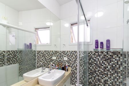 Casa de condomínio à venda com 75m², 3 quartos e 2 vagas Casa de condomínio à venda com 75m², 3 quartos e 2 vagasBanheiro Social