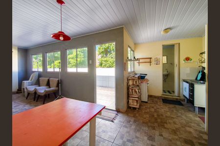 Casa à venda com 179m², 3 quartos e sem vaga Casa à venda com 179m², 3 quartos e sem vagaEspaço Gourmet