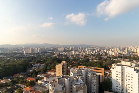 Apartamento à venda com 247m², 4 quartos e 4 vagas Apartamento à venda com 247m², 4 quartos e 4 vagasVista da Suíte 2